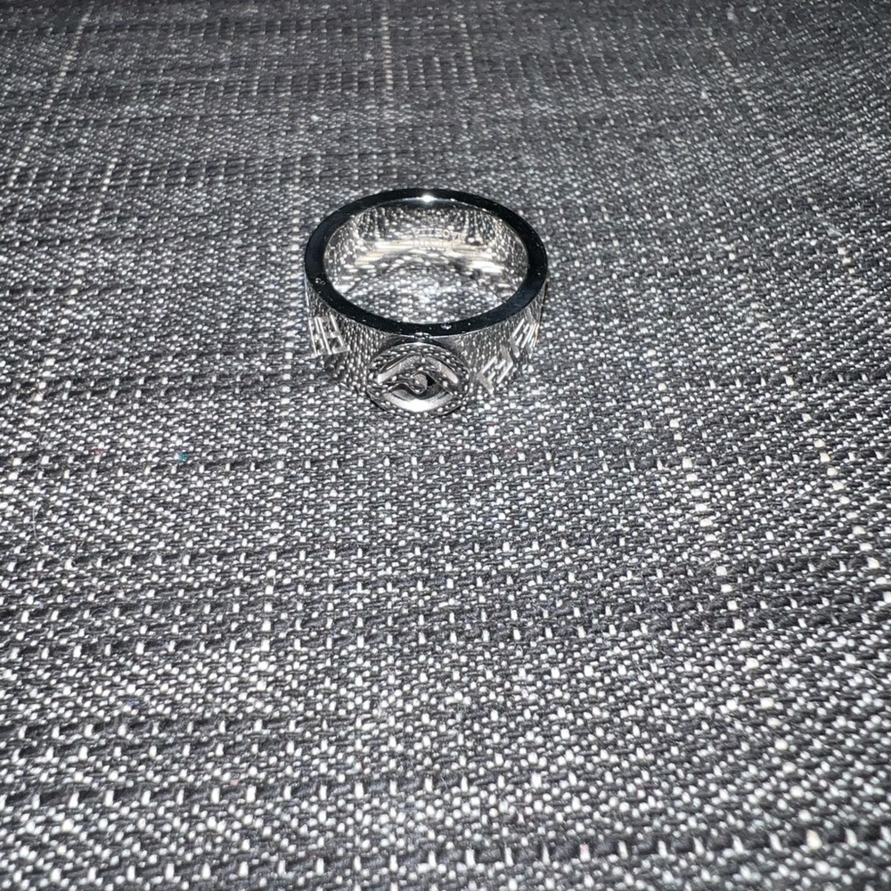 Silver Ring - Picture 2 of 2